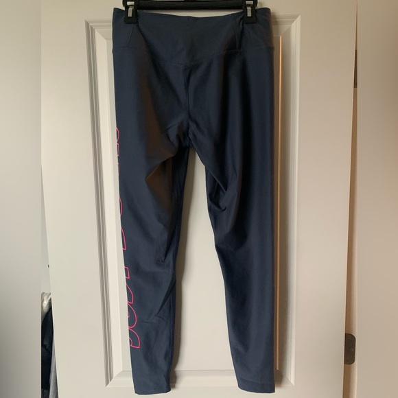 NIKE Leggings - Picture 3 of 5